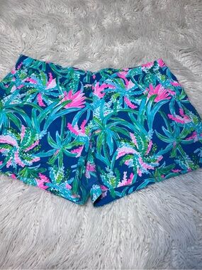 Lilly Pulitzer Ocean View Short Macaw Blues Sweet Escape Size XL Pull On 5”
